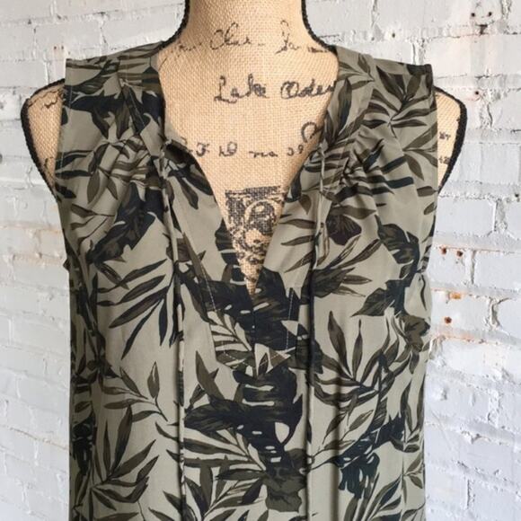 Old Navy sleeveless dress S Tall Palm leaves - Picture 2 of 8